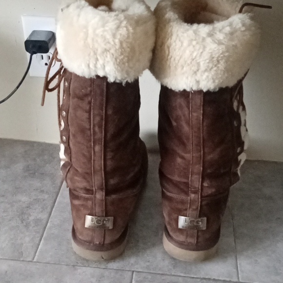 UGG boots saiz 9 women - Picture 4 of 6